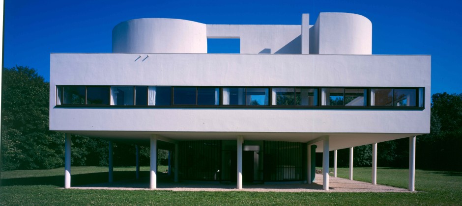 Villa Savoye et loge du jardinier